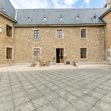 Au Chateau D'uriage-chamrousse Saint-Martin-dʼUriage
