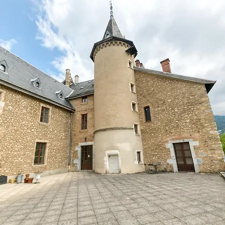Au Chateau D'uriage-chamrousse アパート Saint-Martin-dʼUriage