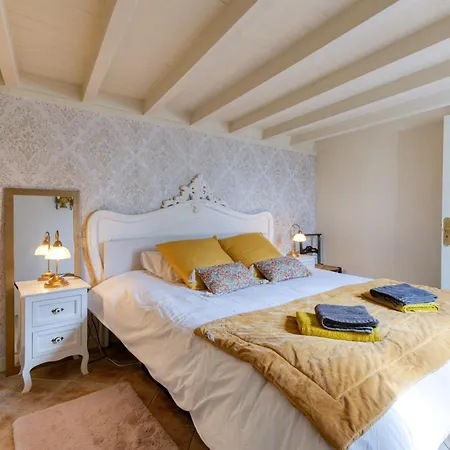 Lejlighed Au Chateau D'uriage-chamrousse Saint-Martin-dʼUriage