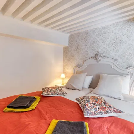 Au Chateau D'uriage-chamrousse *