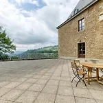 Au Château D’uriage-chamrousse *